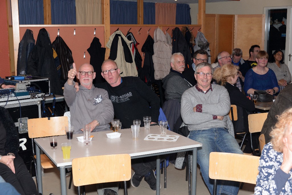 ../Images/Voorjaarsmeeting 2016 VW Busclub 082.jpg